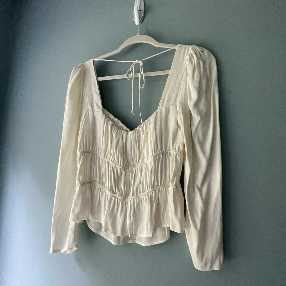 Reformation Plath Top in Ivory NWOT Medium